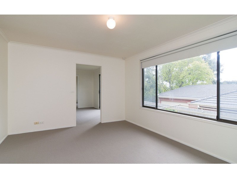 15 Sheldon Avenue, Mooroolbark VIC 3138