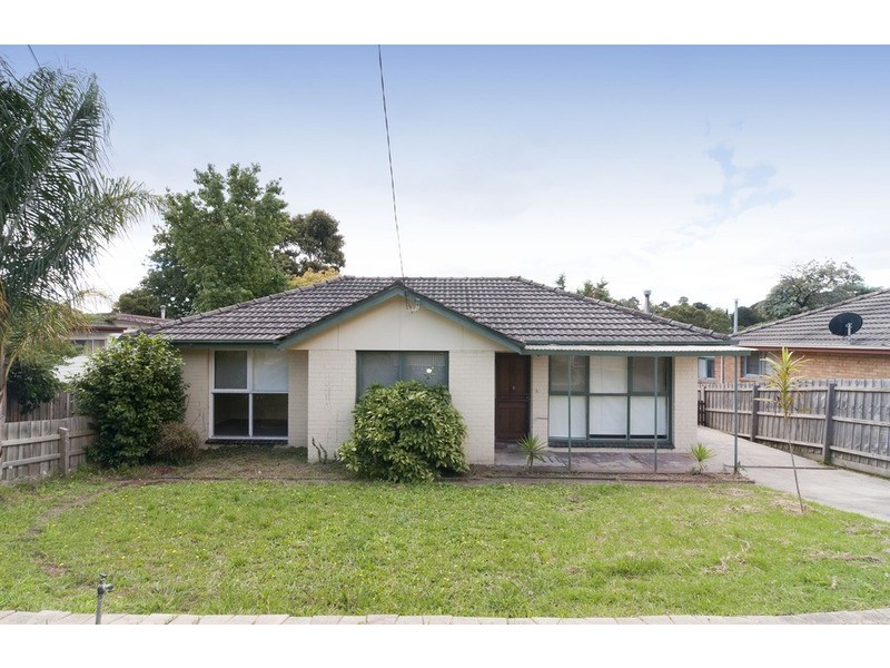15 Sheldon Avenue, Mooroolbark VIC 3138