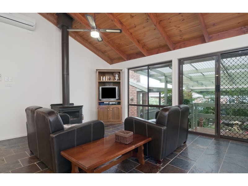 43 Lakeview Drive, Lilydale VIC 3140