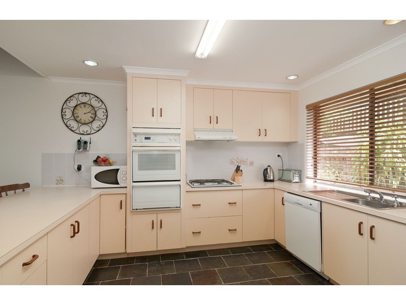 43 Lakeview Drive, Lilydale VIC 3140