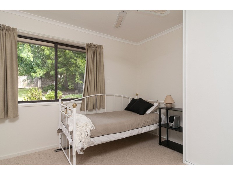 43 Lakeview Drive, Lilydale VIC 3140