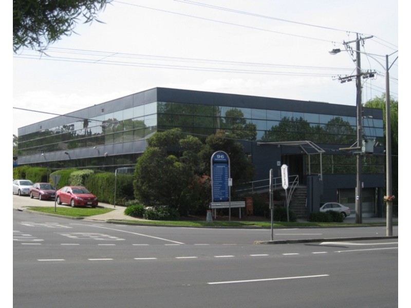 13/96 Manchester Road, Mooroolbark VIC 3138