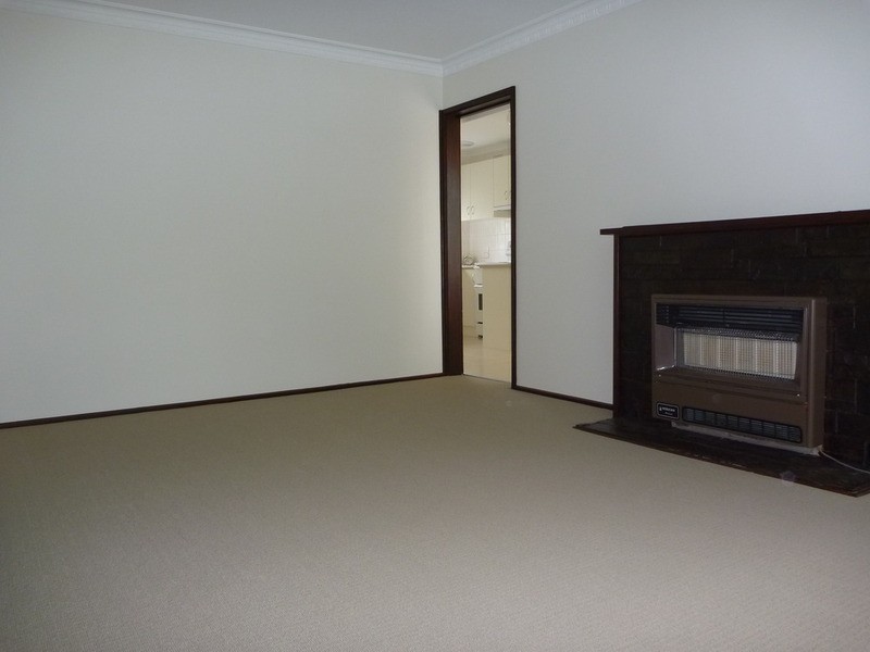 133 Esther Crescent, Mooroolbark VIC 3138