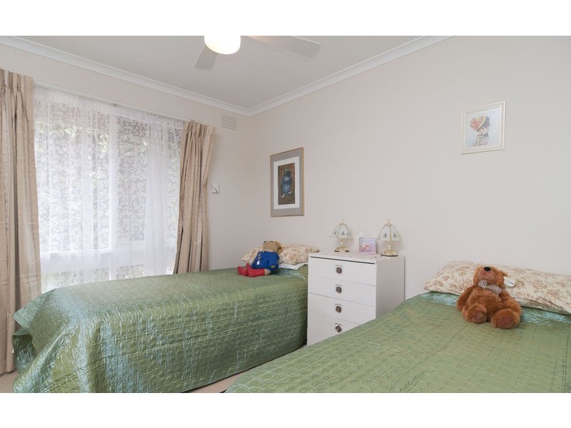 10 Burdekin Avenue, Bayswater North VIC 3153