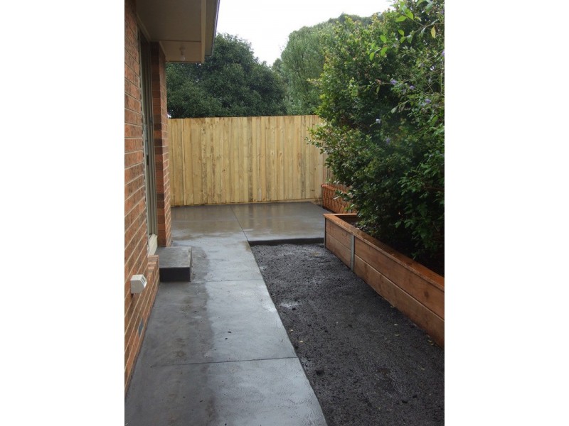 8 Jean Court, Mooroolbark VIC 3138