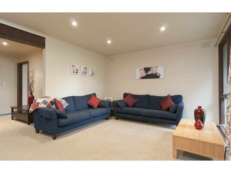 11 Turkeith Crescent, Croydon North VIC 3136