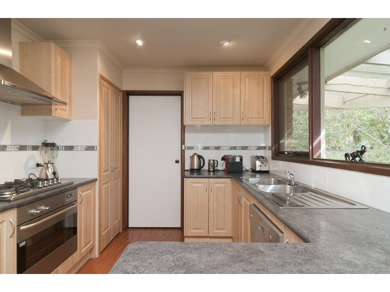 11 Turkeith Crescent, Croydon North VIC 3136