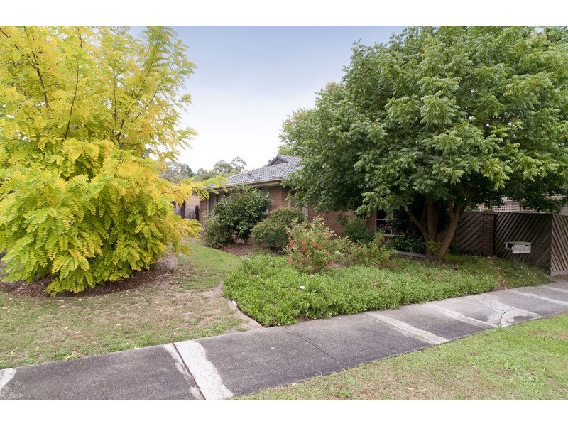 11 Turkeith Crescent, Croydon North VIC 3136