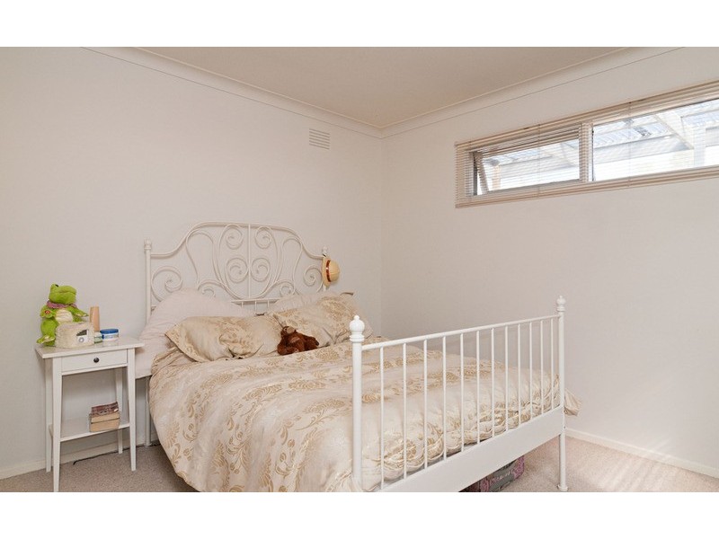 1/88 Liverpool Road, Kilsyth VIC 3137