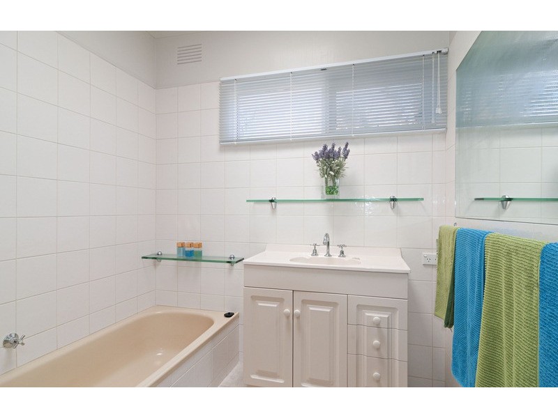 1/88 Liverpool Road, Kilsyth VIC 3137