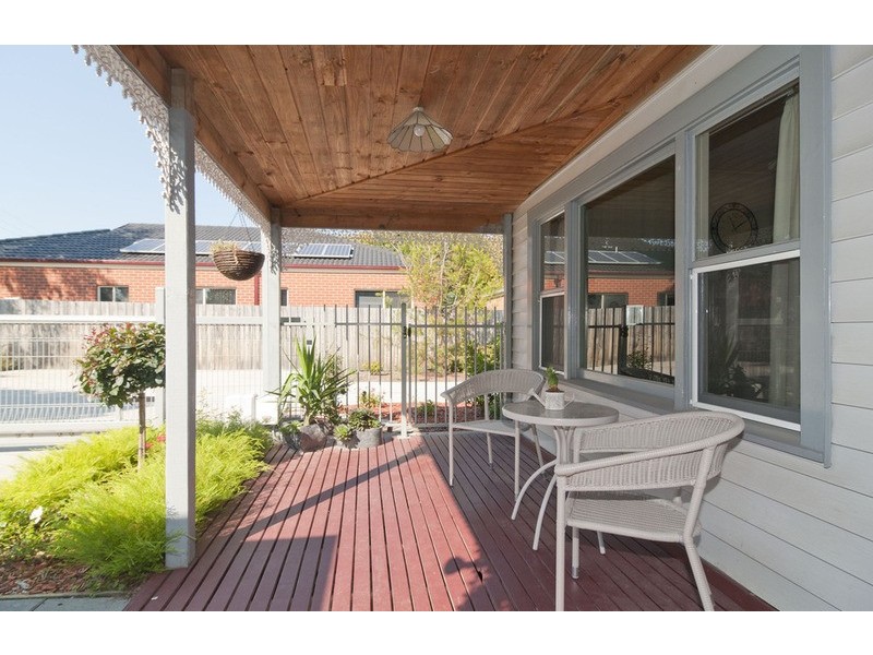 1/88 Liverpool Road, Kilsyth VIC 3137