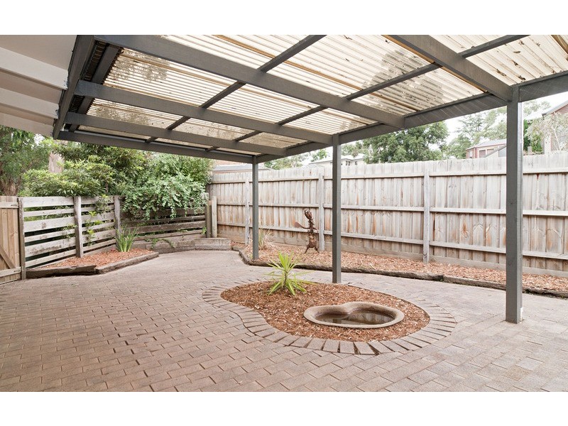 5 Yanina Court, Croydon VIC 3136