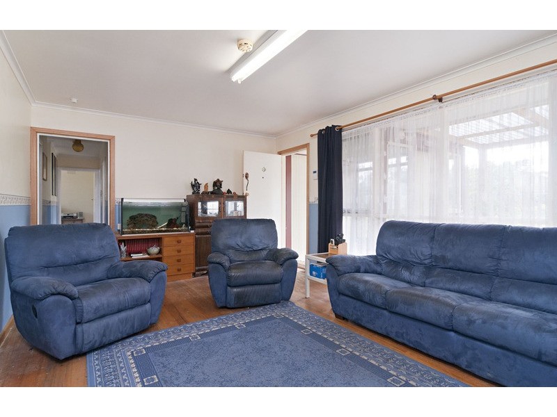 15 Roslyn Street, Montrose VIC 3765