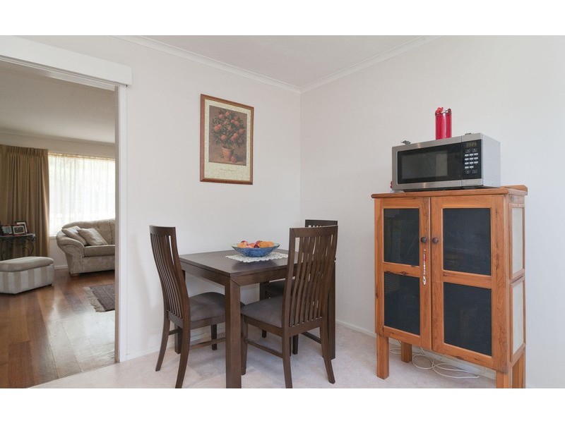 15 Nolan Avenue, Mooroolbark VIC 3138