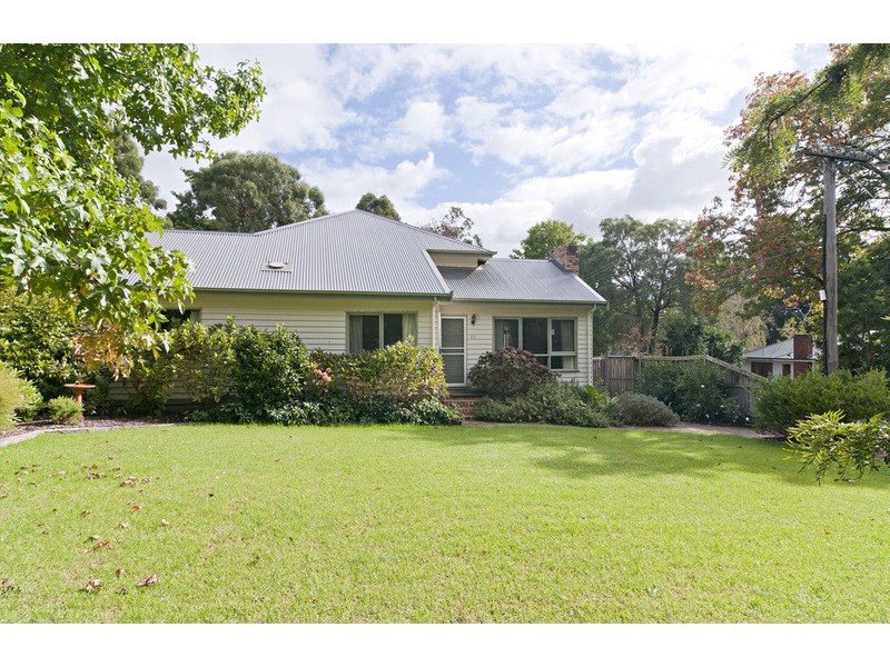 55 Smith Avenue, Croydon VIC 3136