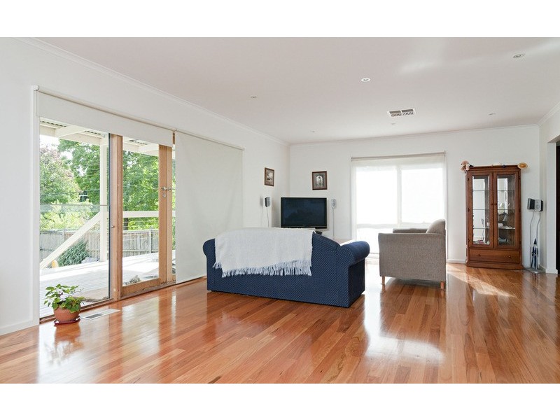 55 Smith Avenue, Croydon VIC 3136