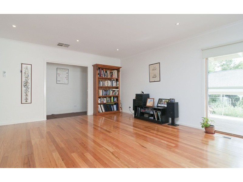 55 Smith Avenue, Croydon VIC 3136