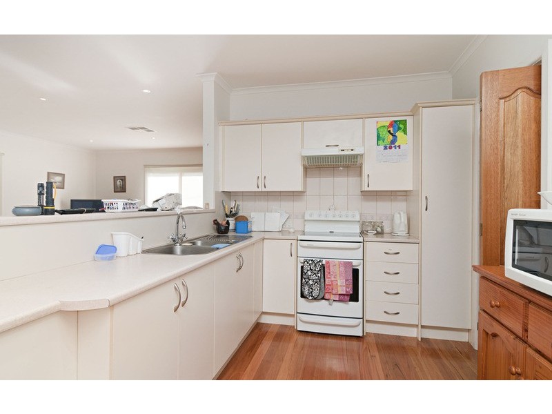 55 Smith Avenue, Croydon VIC 3136