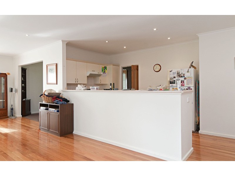 55 Smith Avenue, Croydon VIC 3136