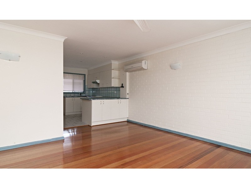 4/3 Ervin Road, Kilsyth VIC 3137