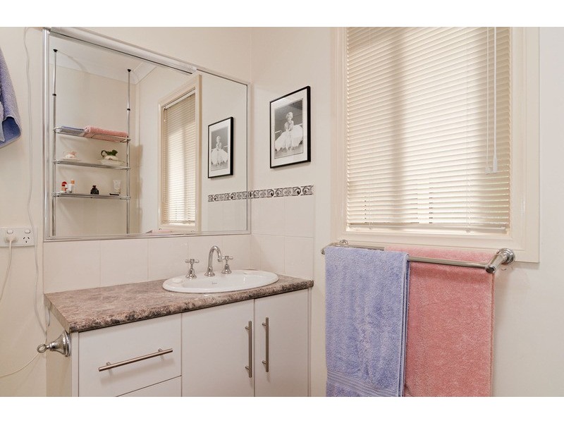 60a Hawthory Road, Kilsyth VIC 3137