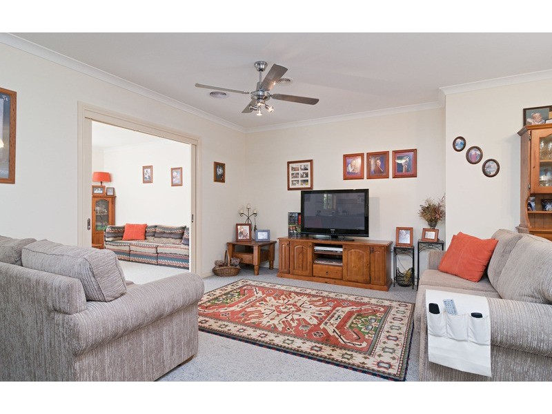 60a Hawthory Road, Kilsyth VIC 3137