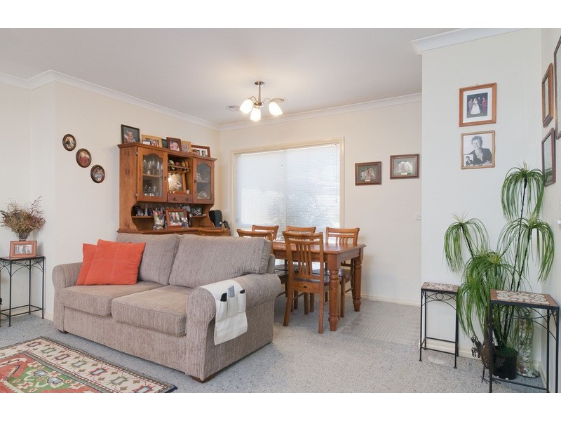 60a Hawthory Road, Kilsyth VIC 3137