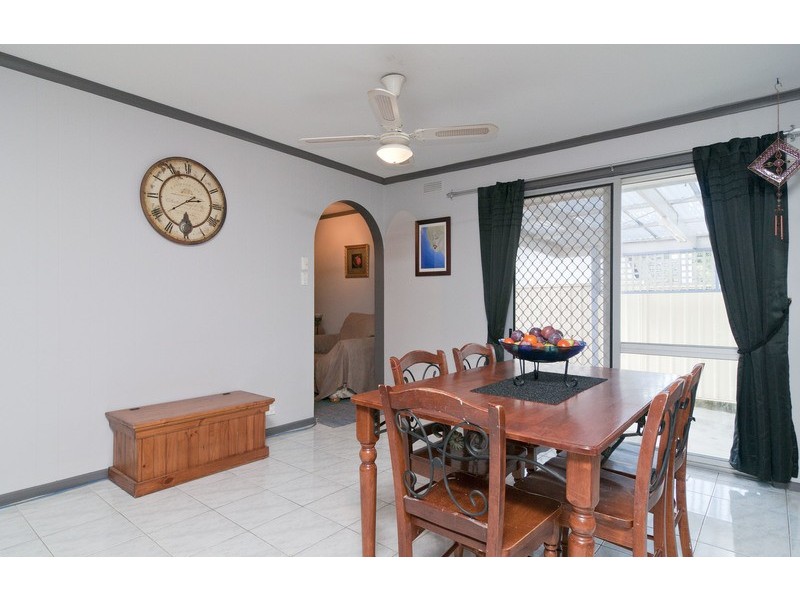 14 Swinburne Avenue, Mooroolbark VIC 3138