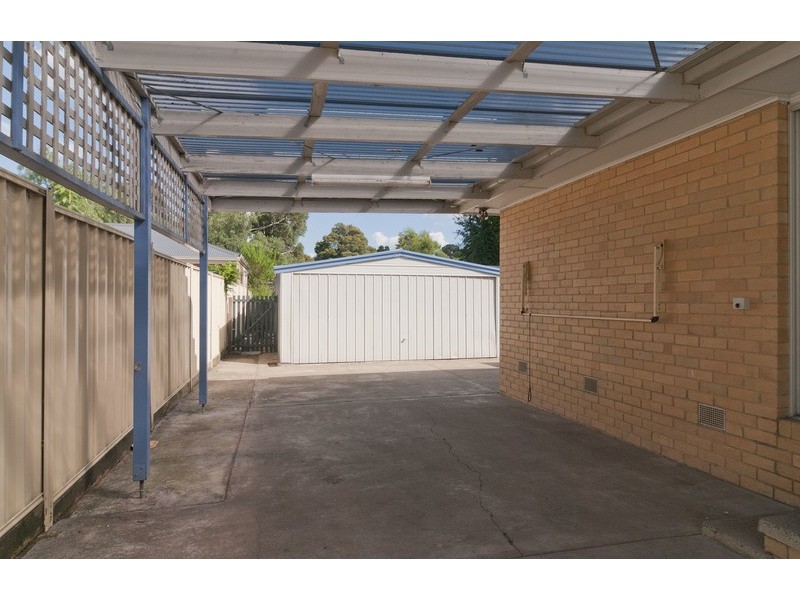 14 Swinburne Avenue, Mooroolbark VIC 3138