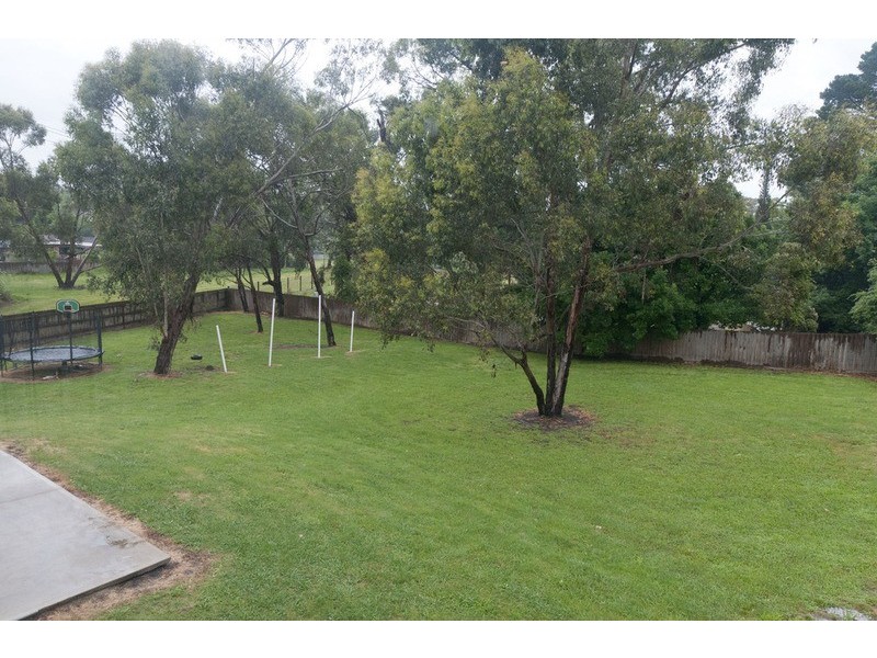 26 Pine Road, Mooroolbark VIC 3138