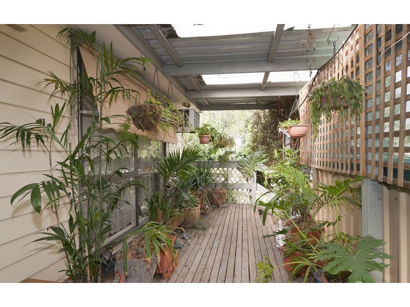 9 El Centro, Chirnside Park VIC 3116