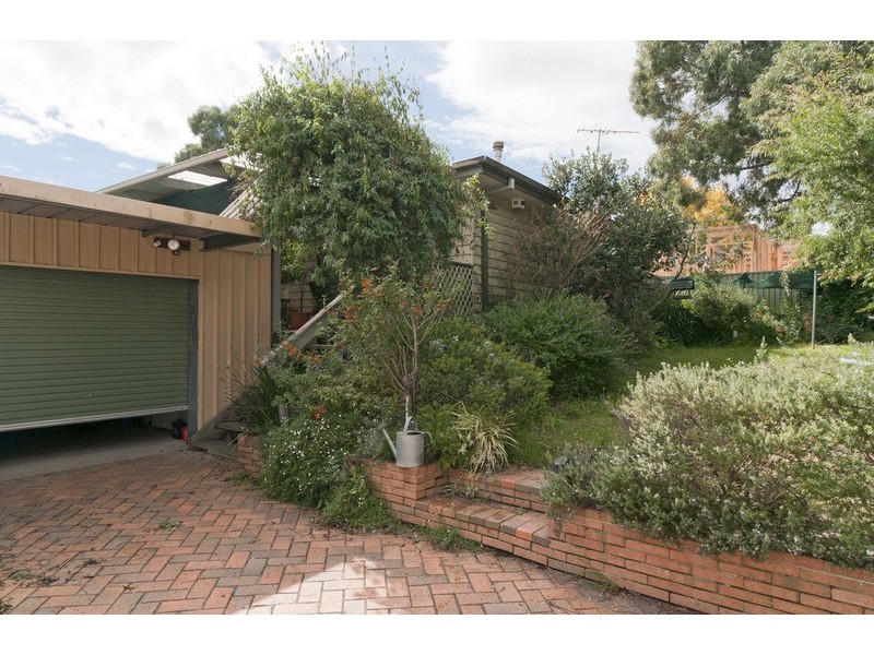 9 El Centro, Chirnside Park VIC 3116