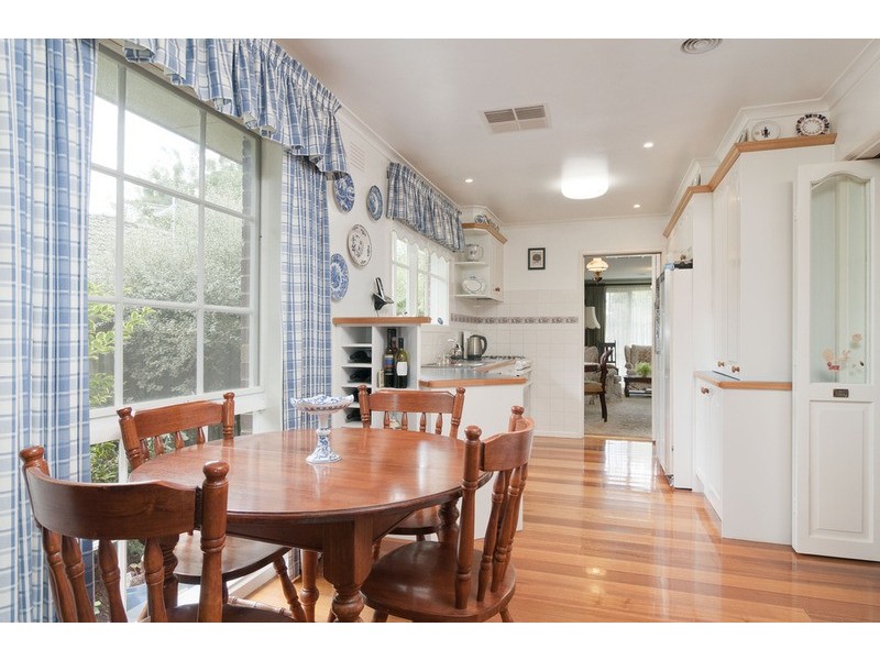 9 Avis Court, Ringwood VIC 3134