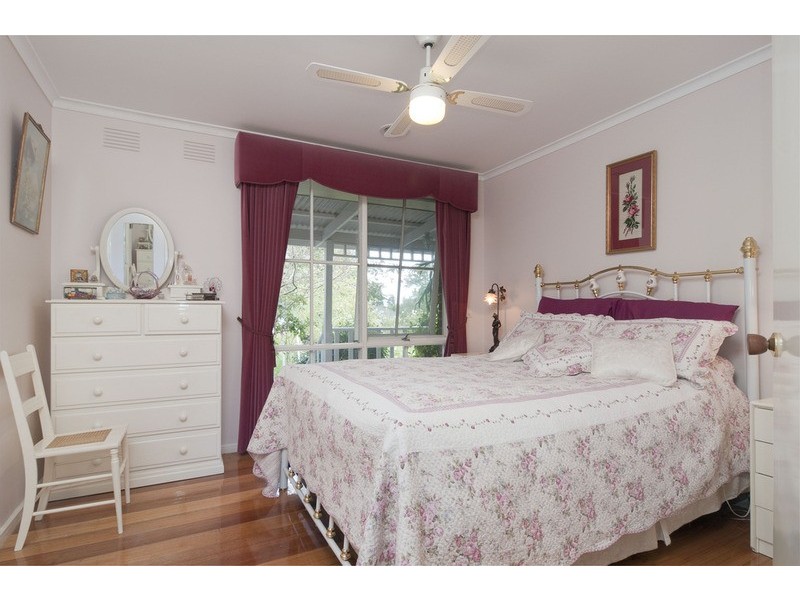 9 Avis Court, Ringwood VIC 3134