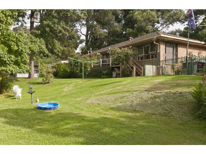 36 Buckmaster Drive, Mount Evelyn VIC 3796