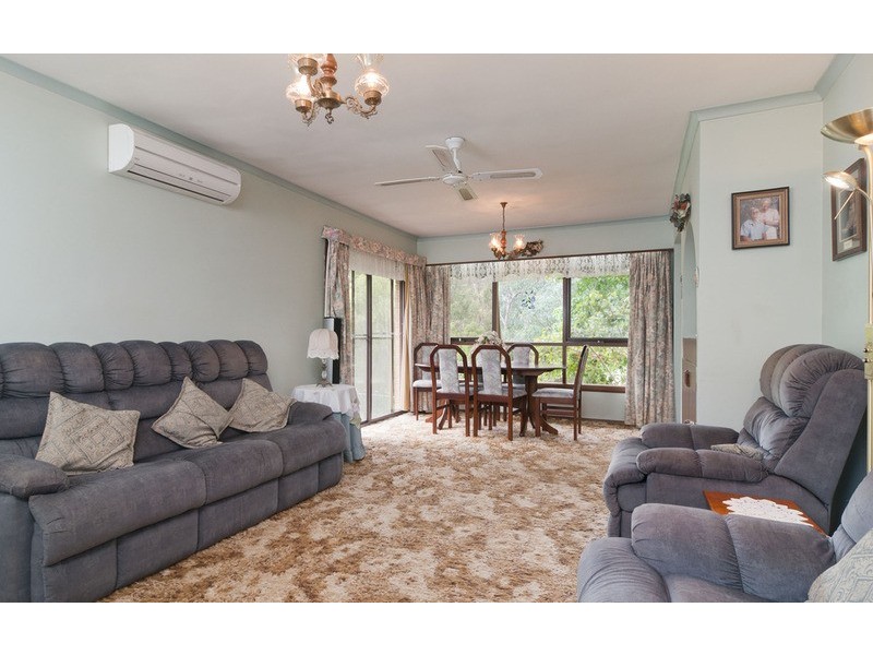 36 Buckmaster Drive, Mount Evelyn VIC 3796