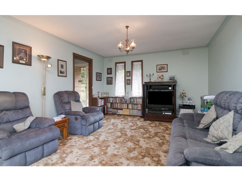 36 Buckmaster Drive, Mount Evelyn VIC 3796