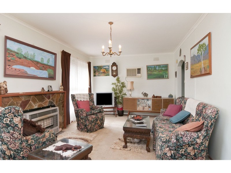 28 Sheldon Avenue, Mooroolbark VIC 3138