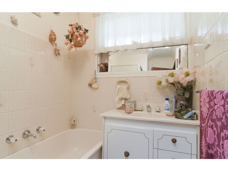 28 Sheldon Avenue, Mooroolbark VIC 3138
