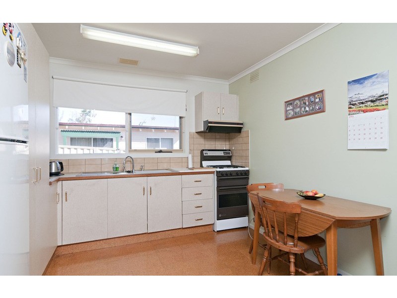 4/237-239 Hull Road, Mooroolbark VIC 3138