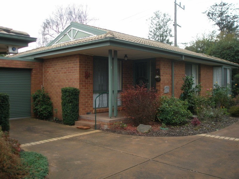 1/17 Karingal Street, Croydon VIC 3136