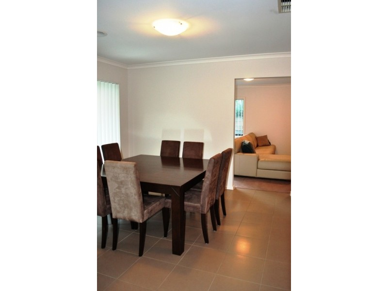 6a Saxon Drive, Mooroolbark VIC 3138