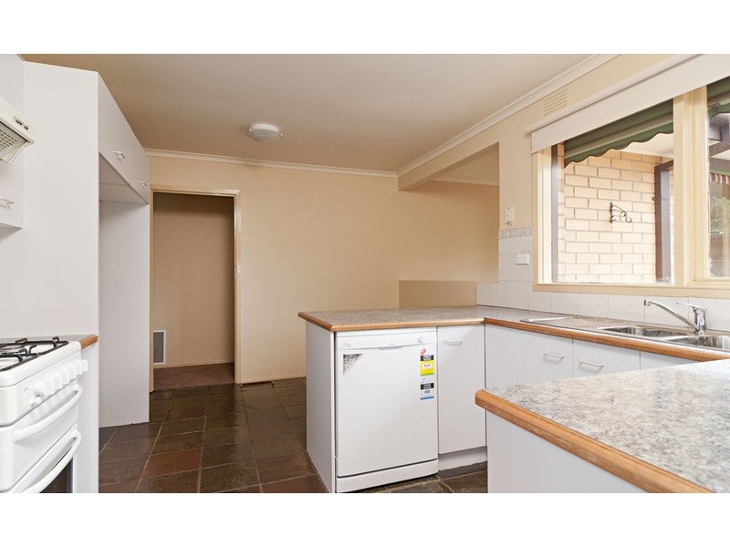 2 Crinan Street, Kilsyth VIC 3137
