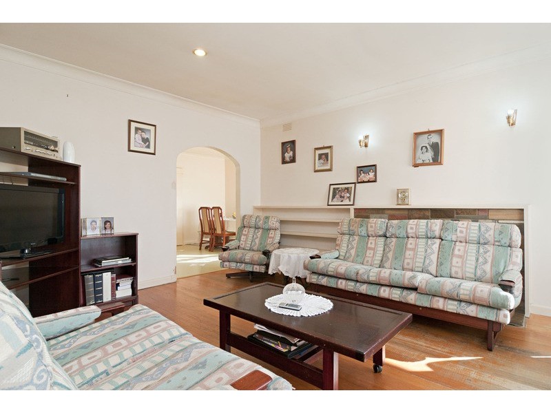 34 Sweetland Road, Mooroolbark VIC 3138