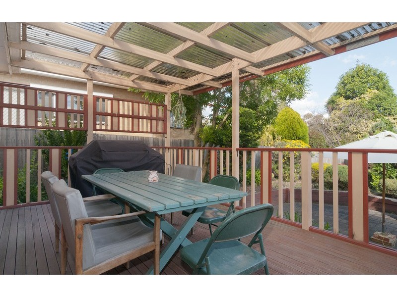 34 Sweetland Road, Mooroolbark VIC 3138