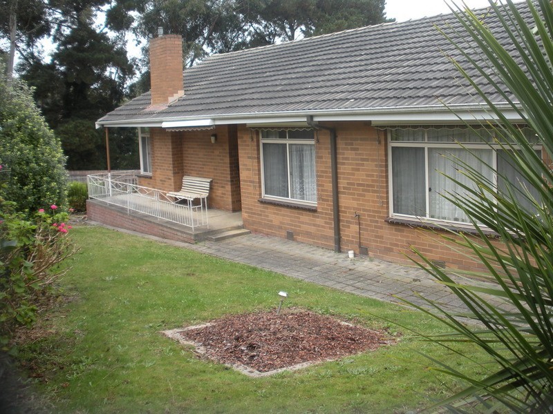 46 Winyard Drive, Mooroolbark VIC 3138