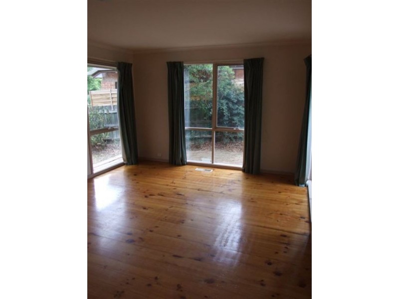 123 Nangathan Way, Croydon North VIC 3136