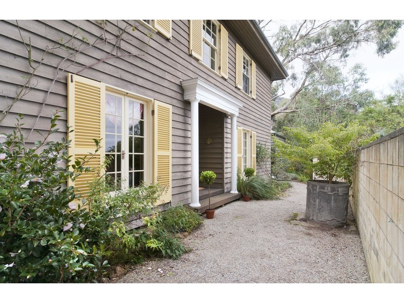 1 Lower View Road, Montrose VIC 3765