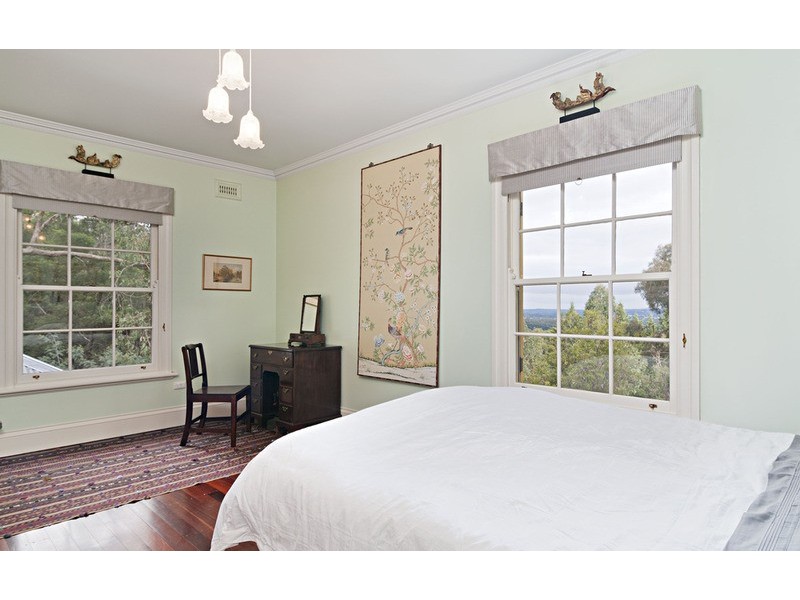 1 Lower View Road, Montrose VIC 3765