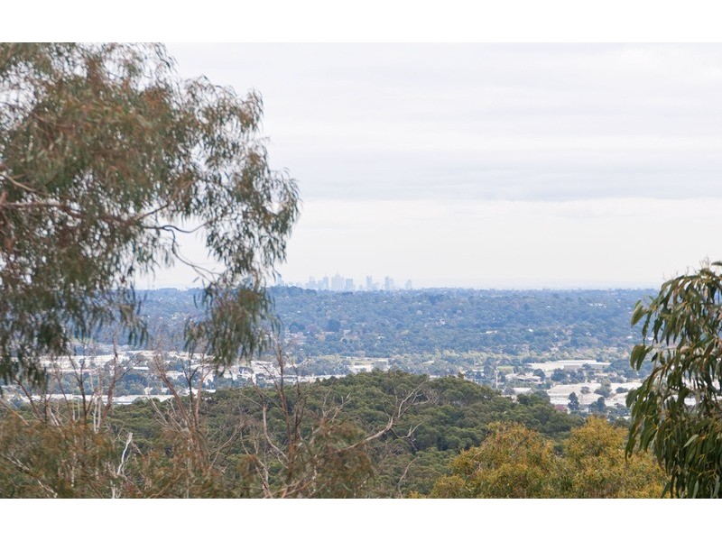 1 Lower View Road, Montrose VIC 3765